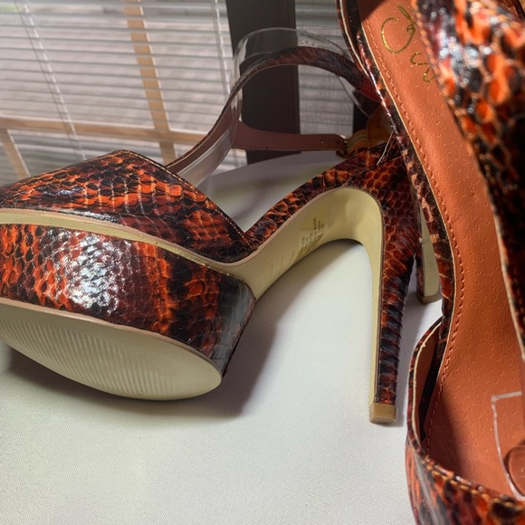 Colin Stuart Stilettos - Picture 7 of 7